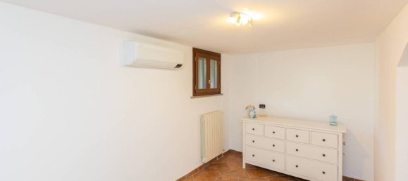 Apartamento T1 em Castellanza, Italy N.º 295262 32