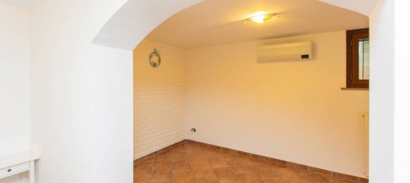 Apartamento T1 em Castellanza, Italy N.º 295262 29