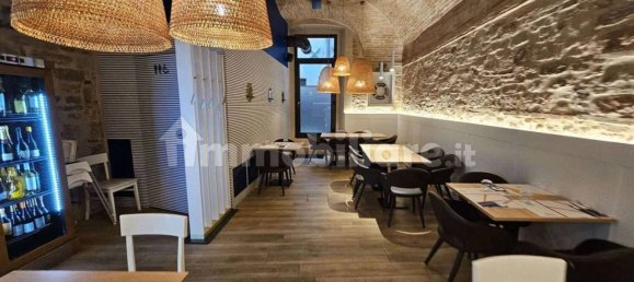 3-Zimmer Gewerbliche Immobilie in Foligno, Italy, Nr. 271552 6