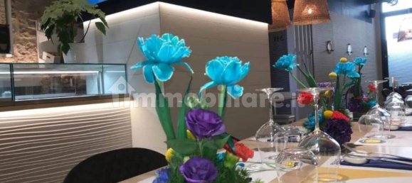 3-Zimmer Gewerbliche Immobilie in Foligno, Italy, Nr. 271552 2