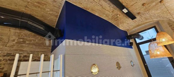 3-Zimmer Gewerbliche Immobilie in Foligno, Italy, Nr. 271552 16