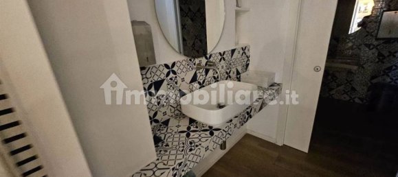 3-Zimmer Gewerbliche Immobilie in Foligno, Italy, Nr. 271552 13
