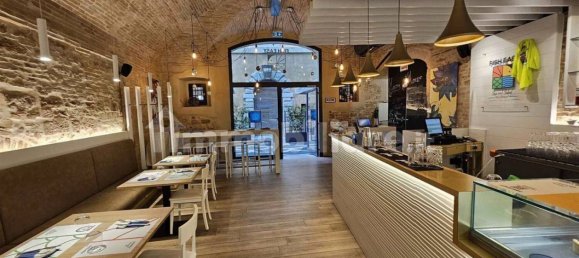 3-Zimmer Gewerbliche Immobilie in Foligno, Italy, Nr. 271552 5