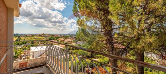 2 غرف نوم شقة في Guidonia Montecelio, Italy رقم 141730 8