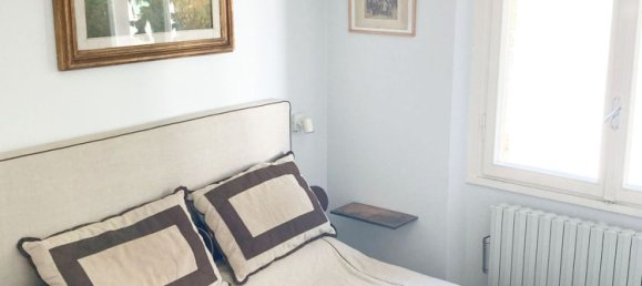 2 rooms Apartment in Florence, Italy No. 49590 8