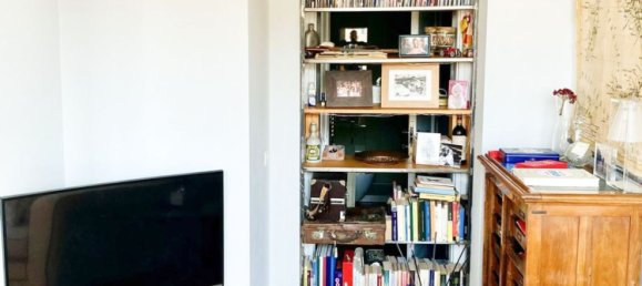 2 rooms Apartment in Florence, Italy No. 49590 7