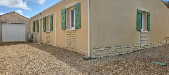 Casa de 3 habitaciónes en Charente-Maritime, France No. 338091 9