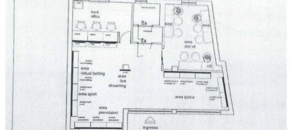 2غرفة عقار تجاري في Montano Lucino, Italy رقم 74992 6