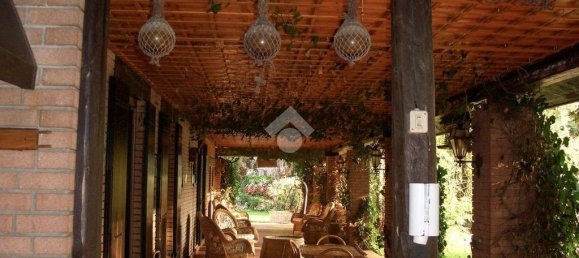 5 غرف نوم فيلا في Marmirolo, Italy رقم 16045 24