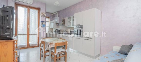 2 bedrooms Apartment in Turin, Italy No. 350571 17