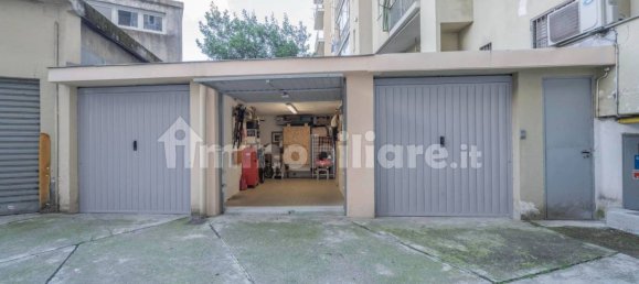 2 bedrooms Apartment in Turin, Italy No. 350571 31