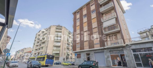 2 bedrooms Apartment in Turin, Italy No. 350571 33