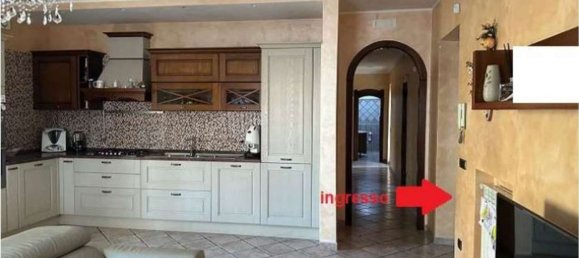 7-salle Maison à Grumo Nevano, Italy No. 13826 9