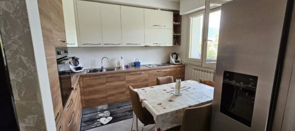 4 rooms Apartment in Carrara, Italy No. 27351 4