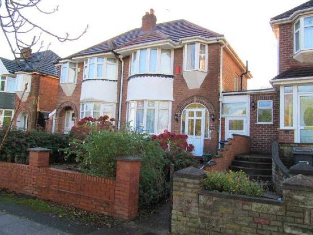3 bedrooms House in Birmingham, United Kingdom No. 348
