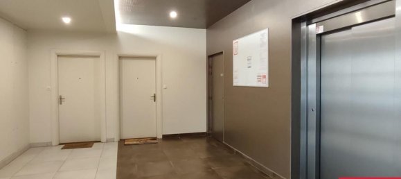 Apartamento de 3 dormitorios en Mantes-la-Ville, France No. 351643 14