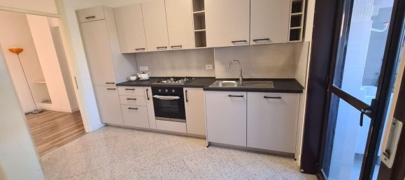 Apartamento de 5 habitaciónes en Perugia, Italy No. 138097 7