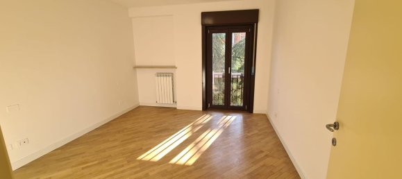 Apartamento de 5 habitaciónes en Perugia, Italy No. 138097 9