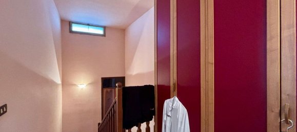 Casa de 3 habitaciónes en Novi di Modena, Italy No. 116816 9