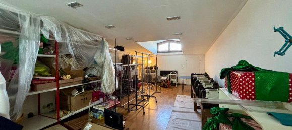 Casa de 3 habitaciónes en Novi di Modena, Italy No. 116816 10