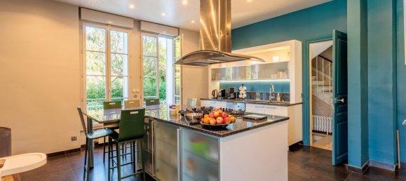 10 bedrooms Villa in Soisy-sur-Seine, France No. 347990 5