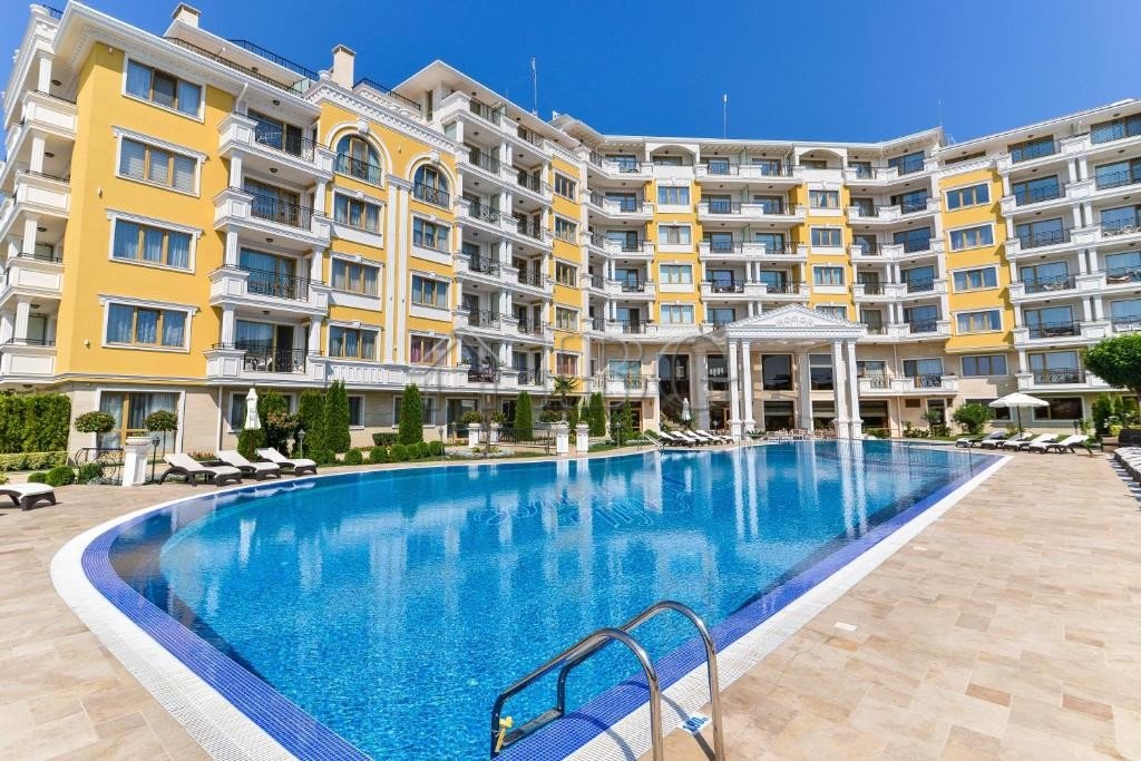 2 bedrooms Apartment in Sveti Vlas, Bulgaria No. 1136