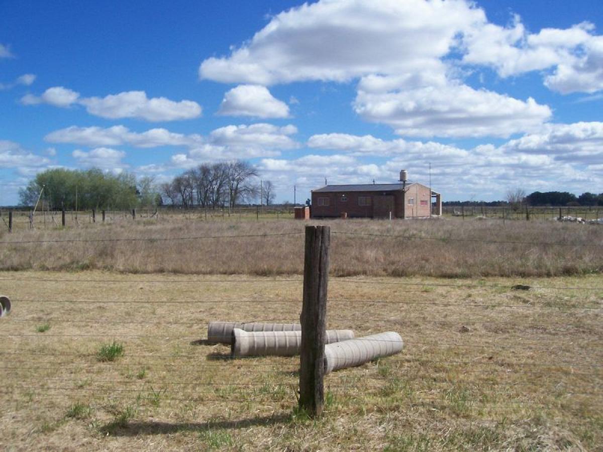  Land in General San Martin, Argentina No. 110814