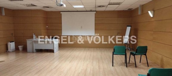 Gewerbliche Immobilie in Gracia, Spain 1150m², Nr. 88019 4