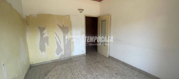 3 bedrooms Apartment in Rivarolo Canavese, Italy No. 259848 14