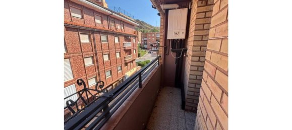 Квартира с 4 спальнями в Иллуэка, Испания № 164413 29