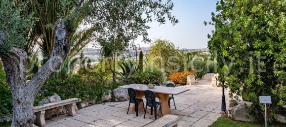 9 bedrooms Villa in Ispica, Italy No. 126390 38