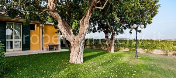 9 bedrooms Villa in Ispica, Italy No. 126390 15