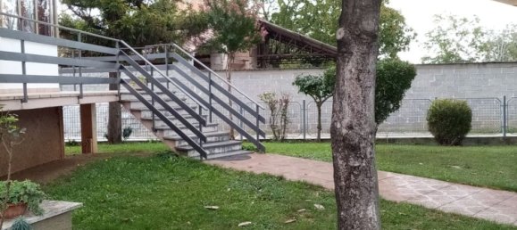 Villa de 5 dormitorios en Udine, Italy No. 319861 2