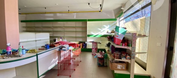 Propriété commerciale à Gorizia, Italy 90m² No. 182264 7