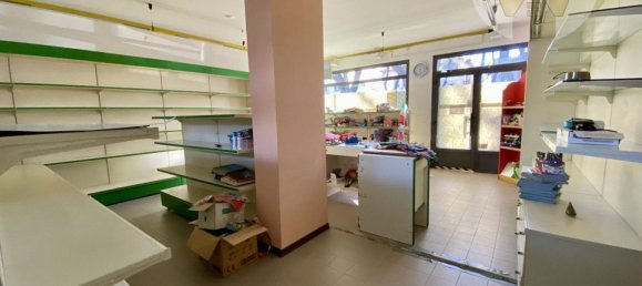 Propriété commerciale à Gorizia, Italy 90m² No. 182264 13