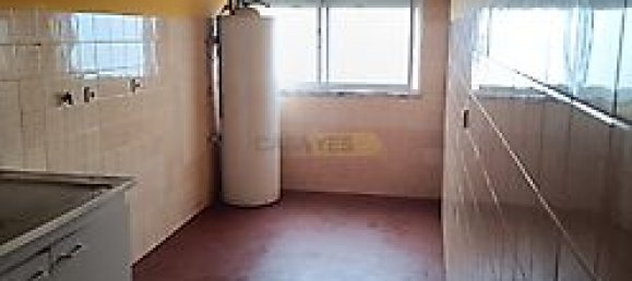 Apartamento de 2 dormitorios en Benavente, Portugal No. 14087 14