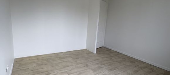 Casa de 4 dormitorios en Bourges, France No. 281747 7