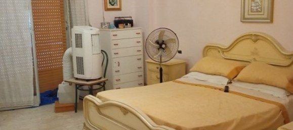 5 rooms Apartment in Reggio Calabria, Italy No. 298862 3