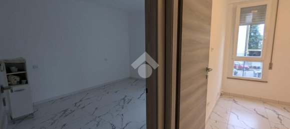 Apartamento de 2 dormitorios en Ravenna, Italy No. 346172 15
