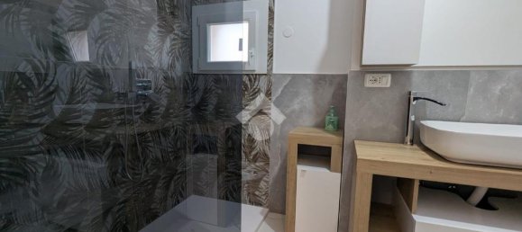 Apartamento de 2 dormitorios en Ravenna, Italy No. 346172 7