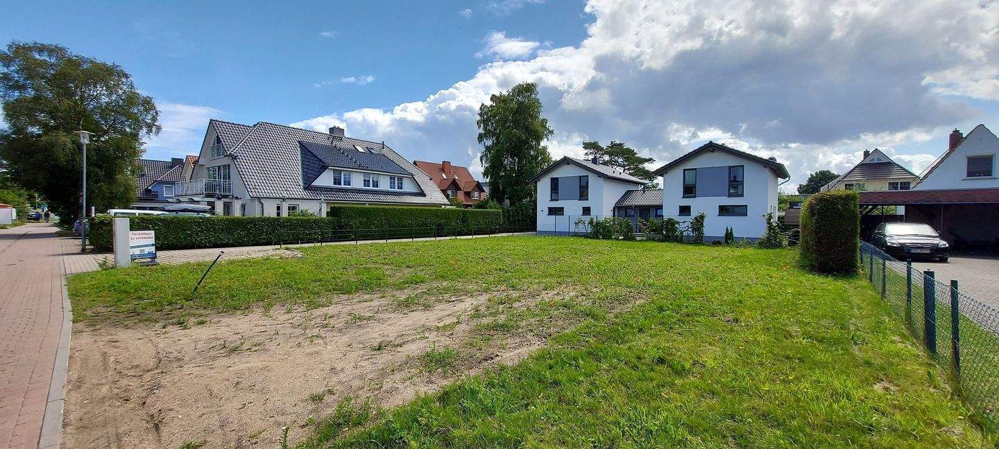  Land in Vorpommern-Rugen, Germany No. 220126