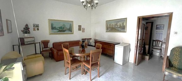 5-salle Appartement à Vico del Gargano, Italy No. 24669 2
