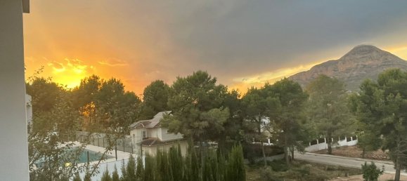 4 bedrooms Villa in Javea, Spain No. 284660 10