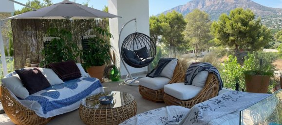 4 bedrooms Villa in Javea, Spain No. 284660 4