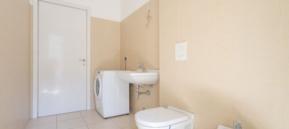 3غرفة شقة في Seregno, Italy رقم 271923 31