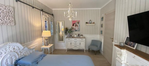 6 chambres Appartement à Taranto, Italy No. 327236 19