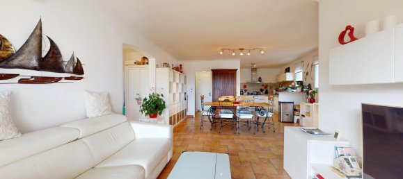 Apartamento de 2 dormitorios en Valras-Plage, France No. 326019 4