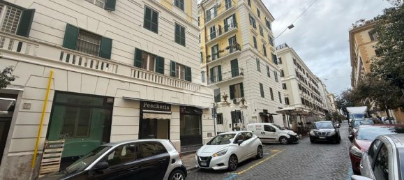 1-salle Propriété commerciale à Rome, Italy No. 282207 2