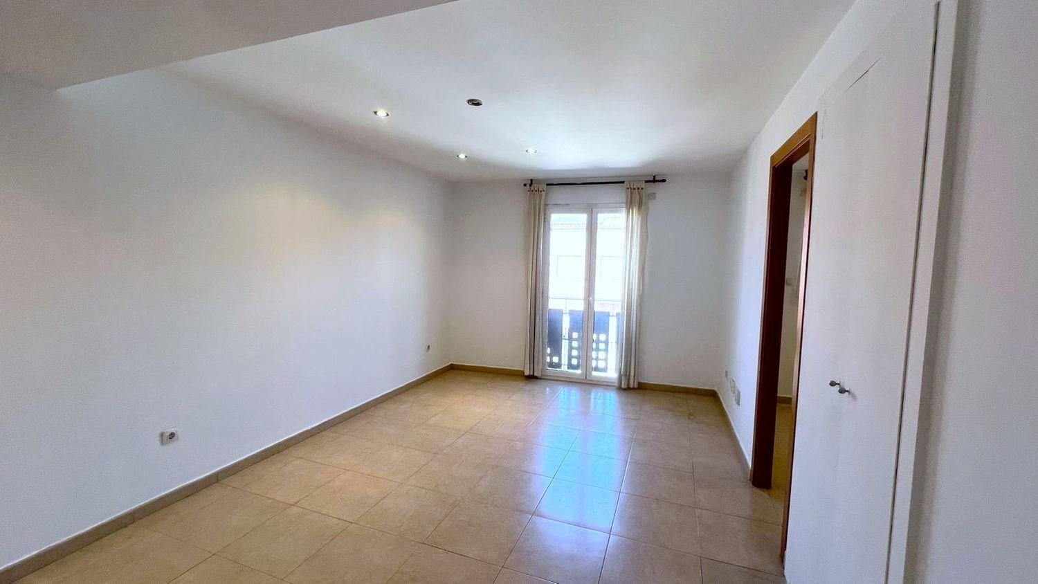 3 Schlafzimmer Wohnung in La Granada, Spain, Nr. 243241