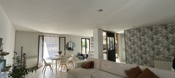 4 bedrooms House in Saint-Sulpice-le-Gueretois, France No. 330168 3